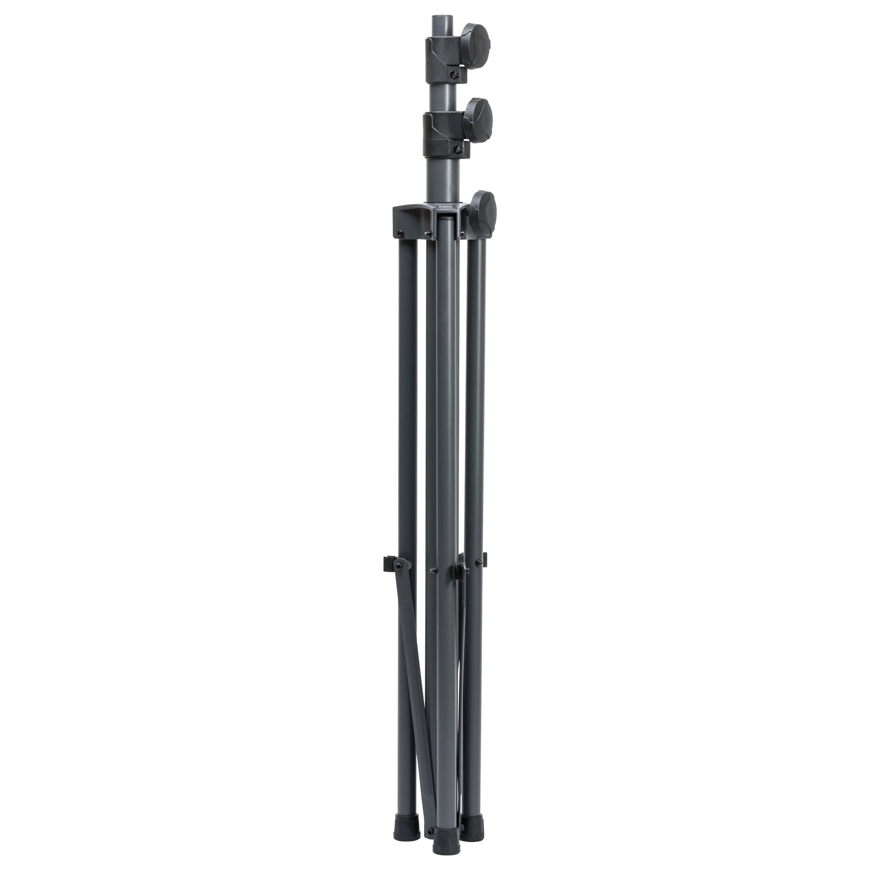 SCANGRIP Tripod esteso a 3 metri, utilizzato per sostenere una luce da lavoro durante un progetto di detailing.