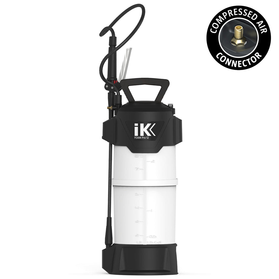 Nebulizzatore schiumogeno IK Foam Pro 12 con connettore per aria compressa, ideale per una copertura uniforme e schiuma densa nel detailing professionale.