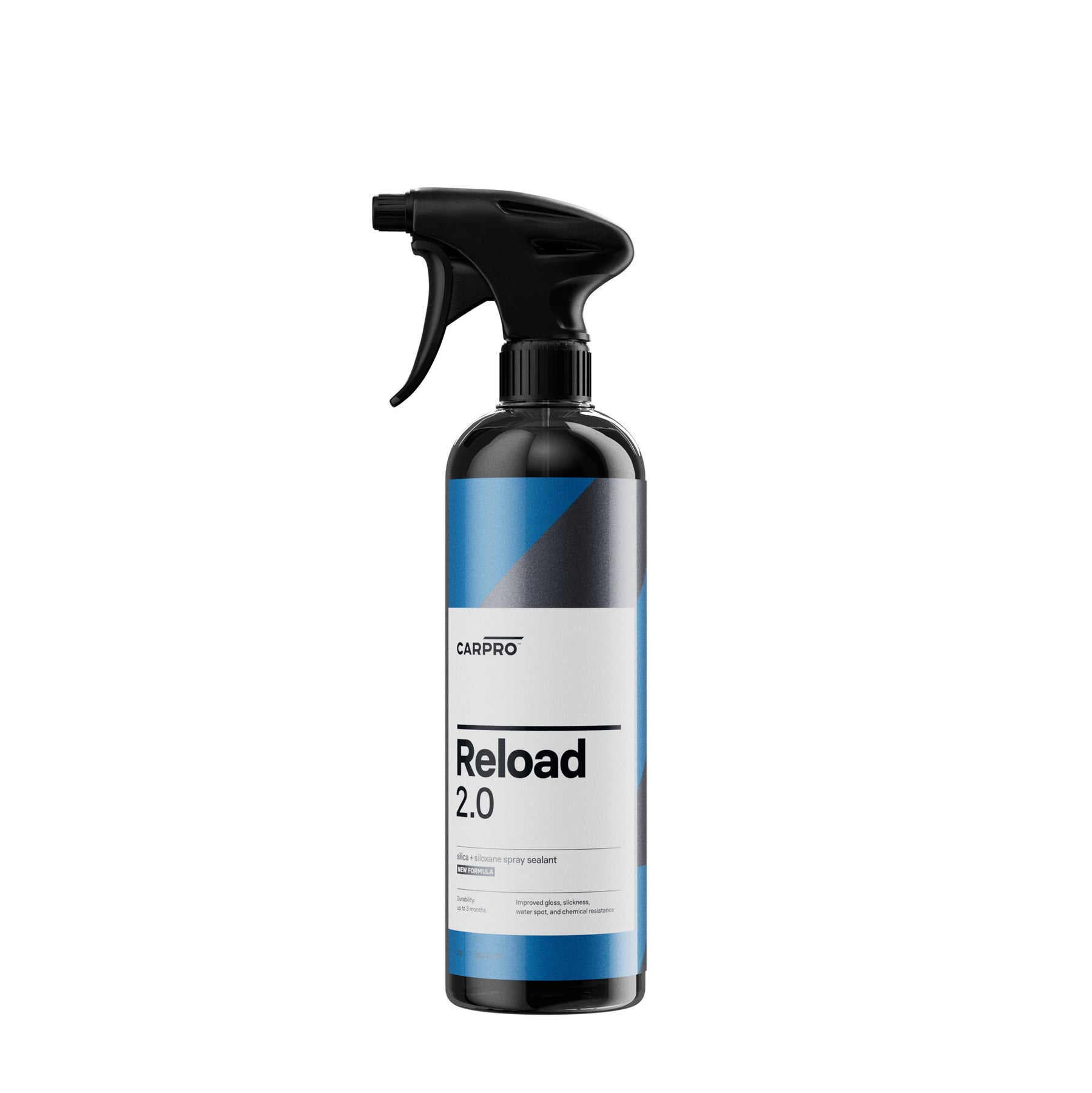 Flacone di CARPRO Reload 2.0, sigillante spray per la protezione nanotecnologica dell'auto, con etichetta bianca e blu e spruzzatore nero.
