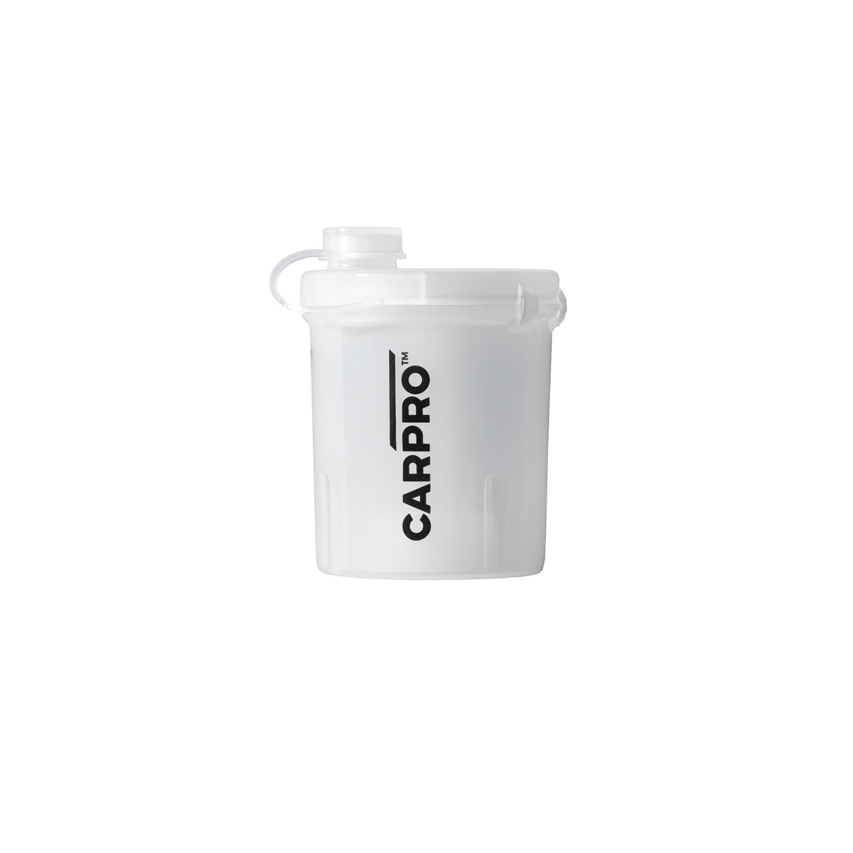 Contenitore CARPRO bianco con coperchio, progettato per mescolare e diluire soluzioni di pulizia, dotato di manico per un facile trasporto e utilizzo durante le operazioni di detailing.