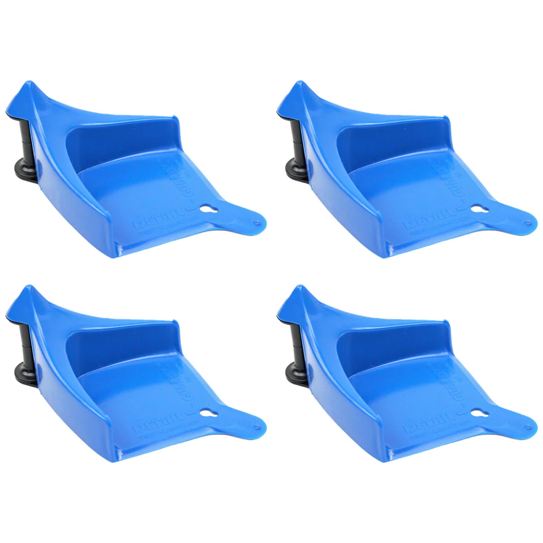 Set di quattro Hose Guide azzurri Detail Guardz con perni neri, progettati per evitare grovigli del tubo e proteggere le superfici durante il lavaggio auto.