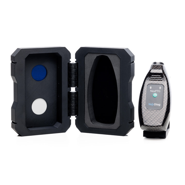 Spessimetro NexPTG PRO Carbon per misurazione avanzata dello spessore della vernice auto.