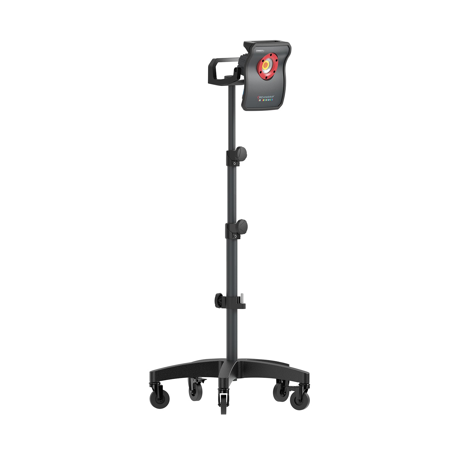 Lampada SCANGRIP Multimatch 8 montata su supporto regolabile con ruote.