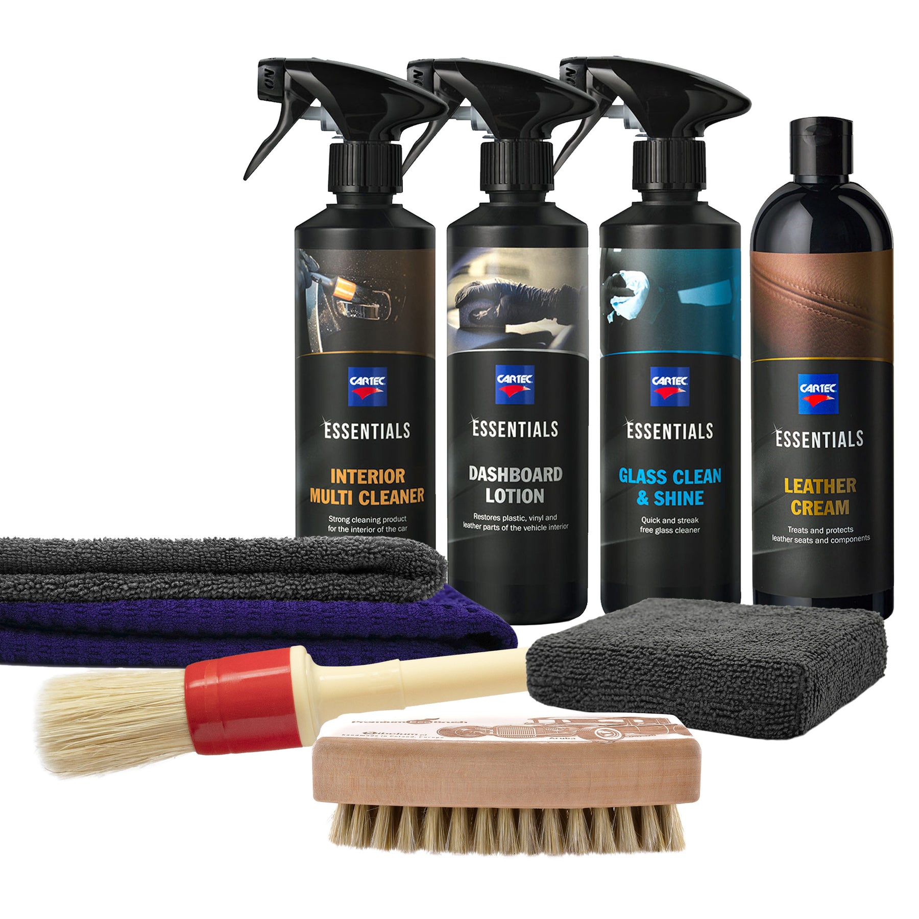 Kit CARTEC per la pulizia e protezione degli interni in pelle del veicolo, composto da prodotti specifici per cura e manutenzione.
