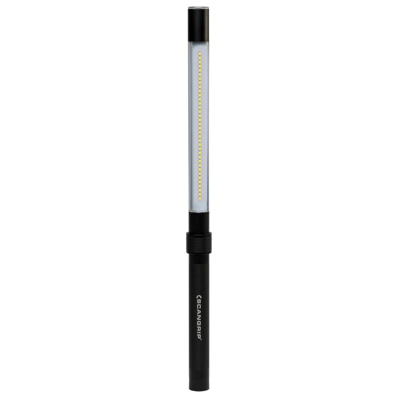 SCANGRIP Line Light C+R utilizzata per illuminare un'area di lavoro durante il detailing auto.