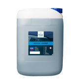 CARTEC Royal Shine per brillantezza eccezionale e protezione duratura della vernice auto, ideale per risultati professionali.