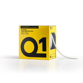 Nastro spugnoso Q1 Premium Foam per mascherature su superfici curve e irregolari, garantendo precisione e qualità professionale.