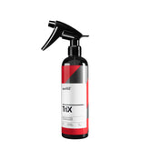 Flacone di CarPro TriX, soluzione spray combinata di TarX e IronX per rimuovere catrame e residui ferrosi dalle superfici dell'auto.