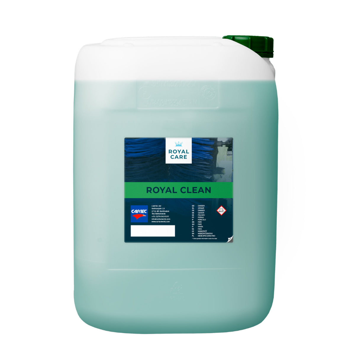 Bottiglia di CARTEC Royal Clean per pulizia profonda e delicata di tutte le superfici auto, ideale per risultati impeccabili.